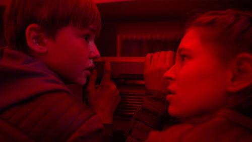 Lost in Space Season 2 Episode 3 - Echoes
