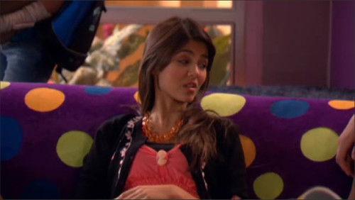 Zoey 101 Season 4 Episode 6 - Quinn Misses the Mark