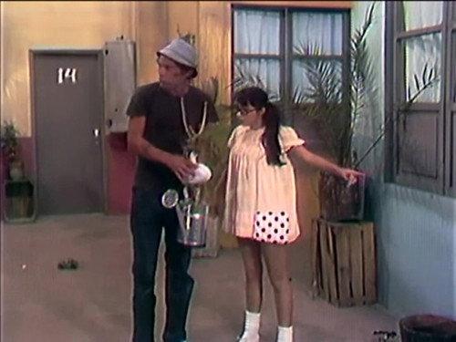 El Chavo del Ocho Season 1 Episode 24 - Peleando por el Patio
