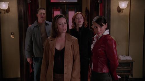 Charmed Season 5 Episode 11 - The Importance of Being Phoebe