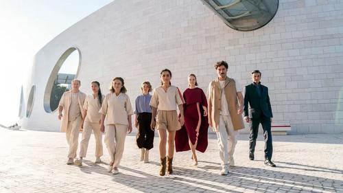 undefined Season 4 Episode 1 - Episode 1