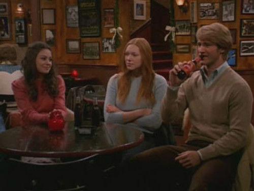 undefined Season 3 Episode 9 - Hyde's Christmas Rager