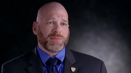 On the Case with Paula Zahn Season 24 Episode 11 - Shadowy Figures