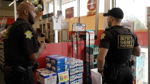 On Patrol: Live Season 1 Episode 38 - Car Show Chaos