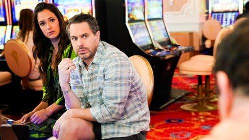 Life in Pieces Season 4 Episode 12 - Cabana Hero Action Son