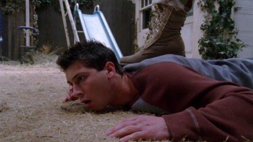 Malcolm in the Middle Season 7 Episode 8 - Army Buddy