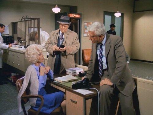 Police Squad! Season 1 Episode 1 - A Substantial Gift (The Broken Promise)
