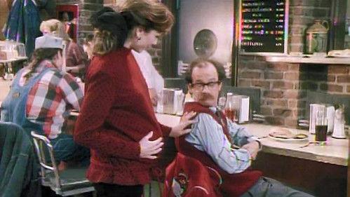 Evening Shade Season 1 Episode 15 - Chip Off the Old Brick