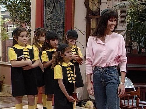 undefined Season 1 Episode 17 - Danny's Very First Date