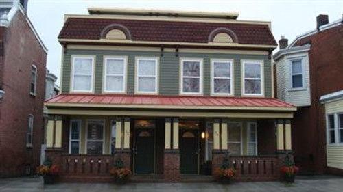 Extreme Makeover: Home Edition Season 5 Episode 22 - The Latif Family