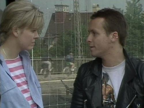 Alle elsker Debbie Season 1 Episode 2 - Episode 2