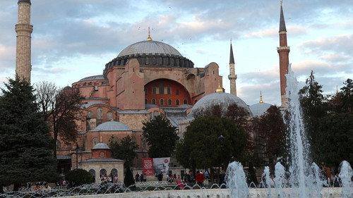 undefined Season 1 Episode 3 - Istanbul