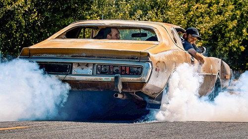 Roadkill Garage Season 7 Episode 11 - Mopar Muscle Truck Gets a Hemi!