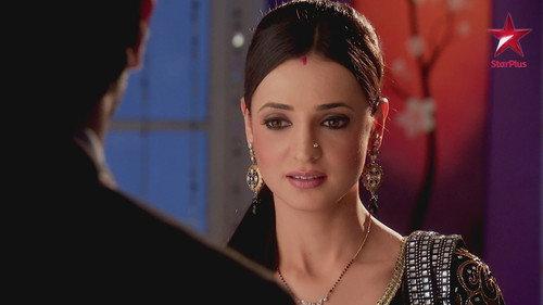 Iss Pyaar Ko Kya Naam Doon? Season 9 Episode 8 - Khushi and Arnav Go on a Date