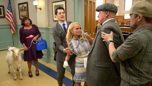 Trial & Error Season 2 Episode 4 - A Hole in the Case