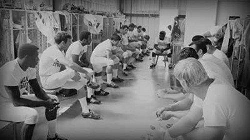 Deep Blue Season 2 Episode 4 - Black & Blue