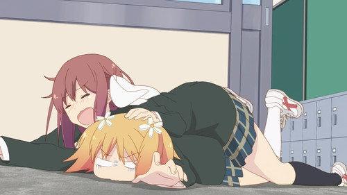 Sakura Trick Season 1 Episode 1 - A Cherry Blossom-colored Beginning / Yakisoba, Verandas, and Girls