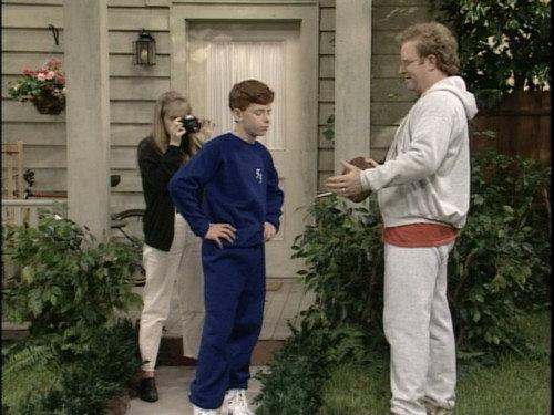 Clarissa Explains It All Season 3 Episode 10 - Football Fever