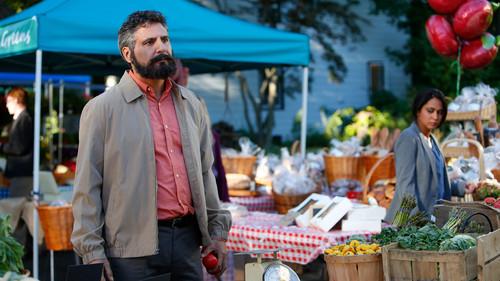 The Blacklist Season 1 Episode 5 - The Courier