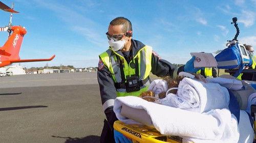 Paramedics Season 3 Episode 11 - Episode 11