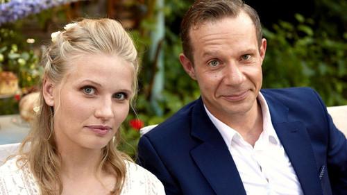 Blondynka Season 7 Episode 1 - Episode 1