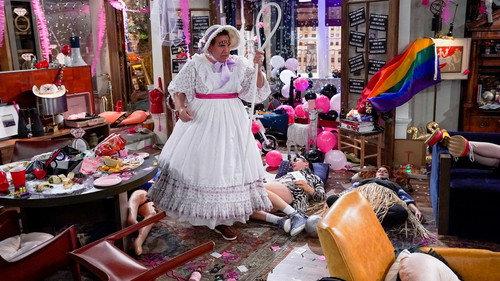 Will & Grace Season 2 Episode 17 - The Things We Do for Love