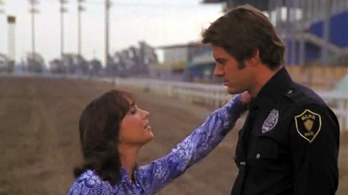 S.W.A.T. Season 2 Episode 11 - The Swinger