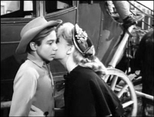 The Rifleman Season 4 Episode 19 - A Young Man's Fancy