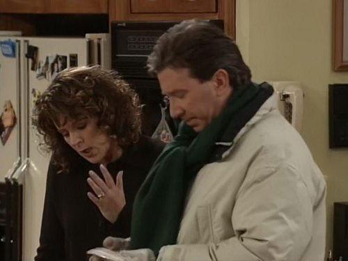 undefined Season 7 Episode 16 - What a Drag