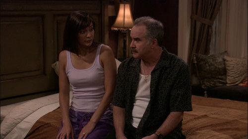 George Lopez Season 3 Episode 3 - The Cuban Missus Crisis