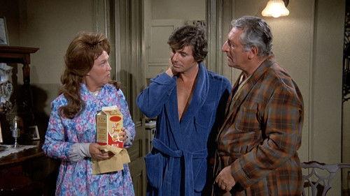 Bridget Loves Bernie Season 1 Episode 7 - Happiness Is A Thing Called Moe