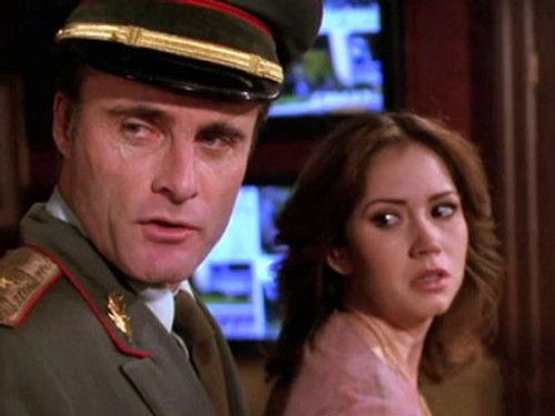 V.I.P. Season 4 Episode 2 - Chasing Anna