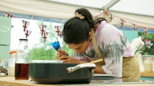The Great British Bake Off Season 5 Episode 4 - Dessert Week