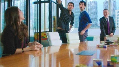 The Crazy Ones Season 1 Episode 14 - Simon Roberts Was Here