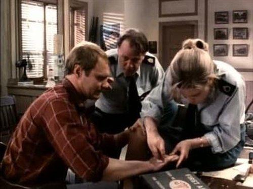 Tales from the Darkside Season 2 Episode 23 - Fear of Floating