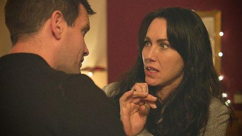 Casualty Season 36 Episode 18 - Close Encounters