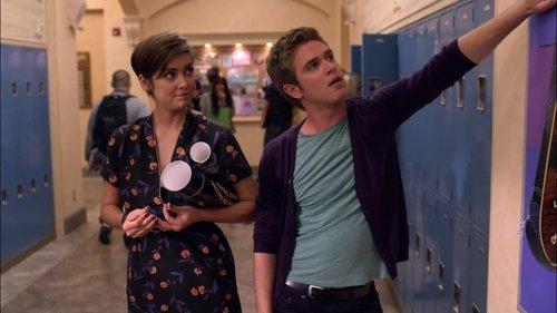 90210 Season 3 Episode 10 - Best Lei'd Plans