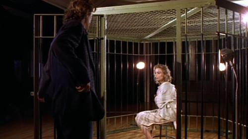 Nowhere Man Season 1 Episode 2 - Turnabout