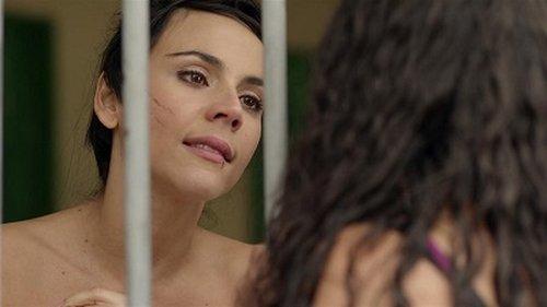 Sin senos sí hay paraíso Season 1 Episode 9 - Episode 9