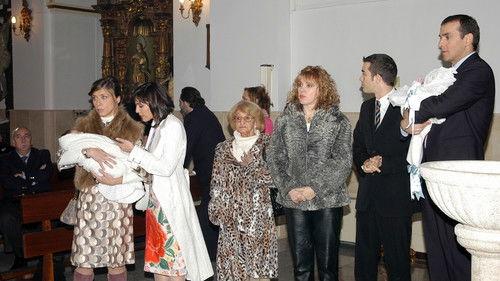 No One Could Live Here Season 3 Episode 14 - Érase un bautizo