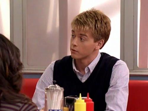 Wizards of Waverly Place Season 2 Episode 6 - Saving Wiz Tech (1)