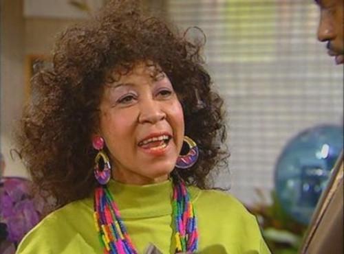 Desmond's Season 2 Episode 12 - Aunty Susu