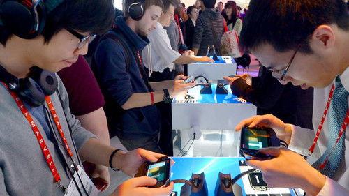 Click Season 14 Episode 2 - 12/01/2013