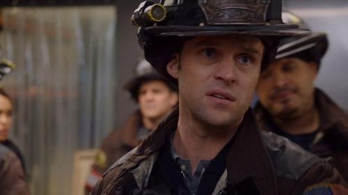 Chicago Fire Season 5 Episode 18 - Take a Knee