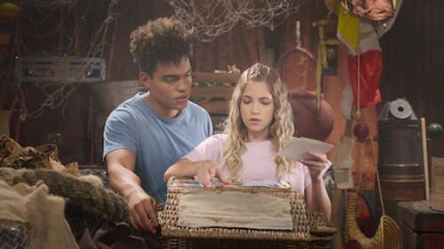 Secrets of Summer Season 1 Episode 2 - Memories of Sky Vibes