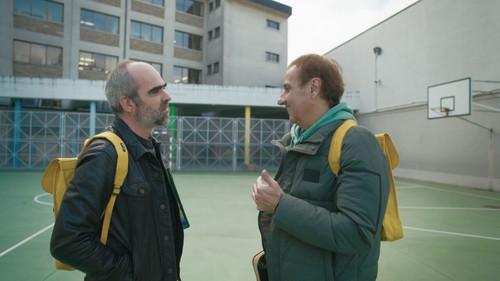 El camino a casa Season 1 Episode 4 - Episode 4