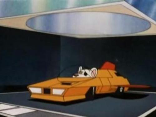 Danger Mouse Season 2 Episode 2 - Close Encounters of the Absurd Kind