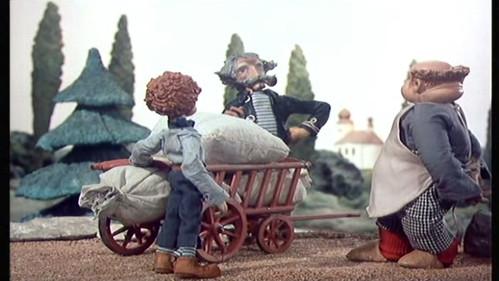 Jája and Pája Season 1 Episode 7 - How they beat up upright