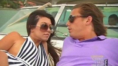 Kourtney and Khloé Take Miami Season 1 Episode 8 - Executive Decisions