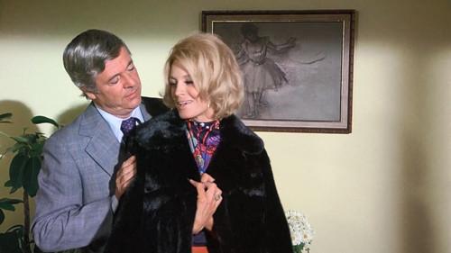 Police Woman Season 1 Episode 2 - The Beautiful Die Young